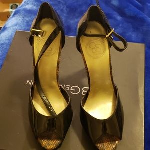 My favorite 2 tone heels